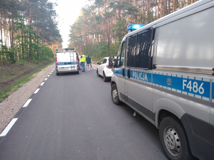 Śmiertelny wypadek w gminie Przedbórz. Jedenastolatka wjechała pod peugeota