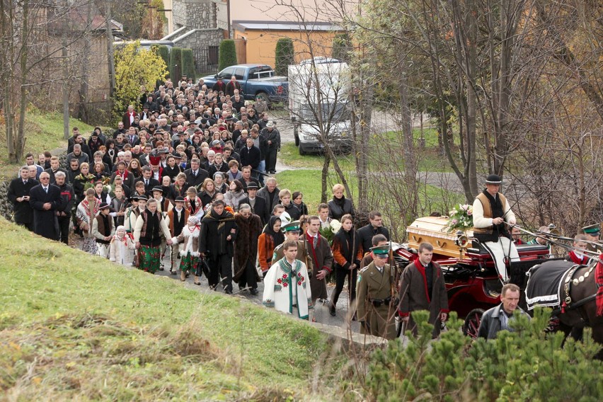 NOWY TARG. Setki osób pożegnały Andrzeja Stocha