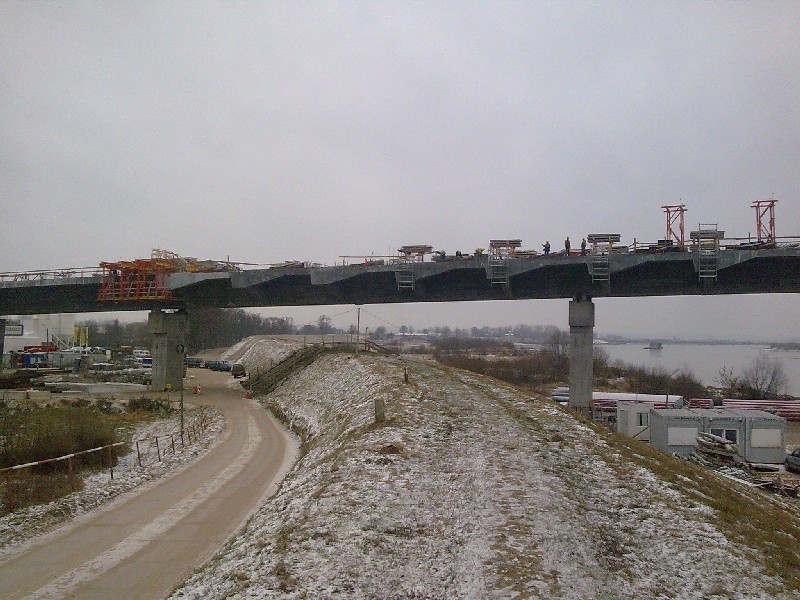 Kwidzyn: Internauta kwidzyn.naszemiasto.pl z zimową wizytą na budowie mostu przez Wisłę