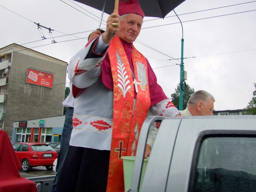 Święcenie aut pod parafią św. Krzysztofa przez arcybiskupa...