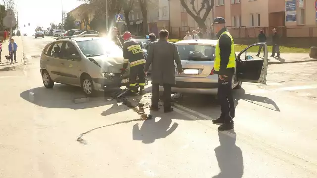 Zderzenie dwóch samochodów w Kraśniku