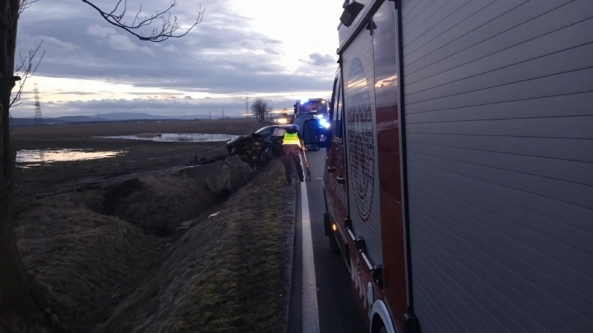 Wypadek na DK35 między Wrocławiem i Świdnicą, są ranni,...