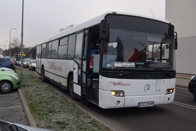 PKS może w poniedziałek działać na pół gwizdka