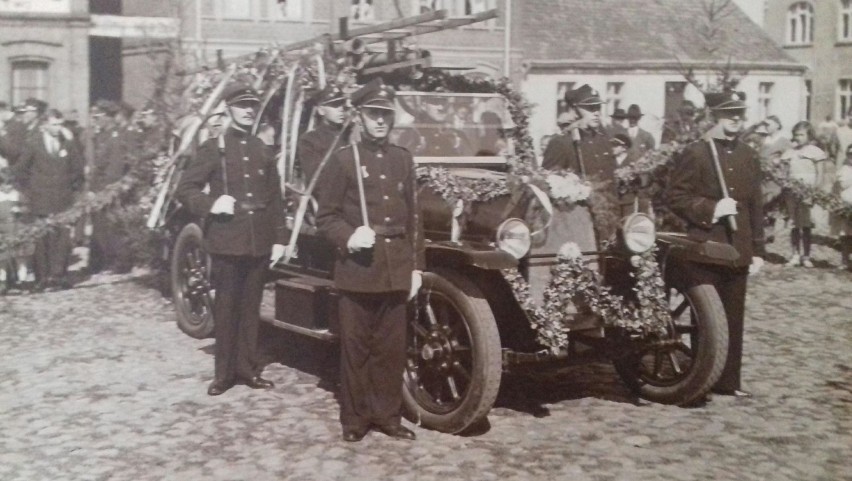  Kto rozpozna gniewkowskich strażaków z lat 30. ubiegłego wieku? [ zobacz archiwalne zdjęcia] 