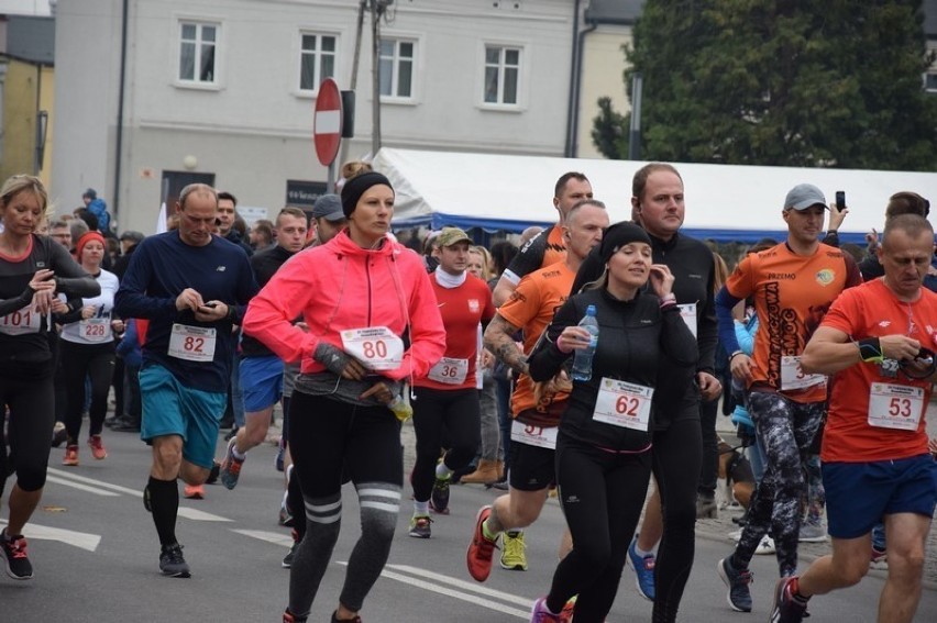 O dotacje od powiatu można starać się na organizację m.in....