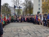 Września: Obchody 11 listopada we Wrześni. Zobacz pochód z okazji 101 rocznicy odzyskania przez Polskę niepodległości [FOTO]