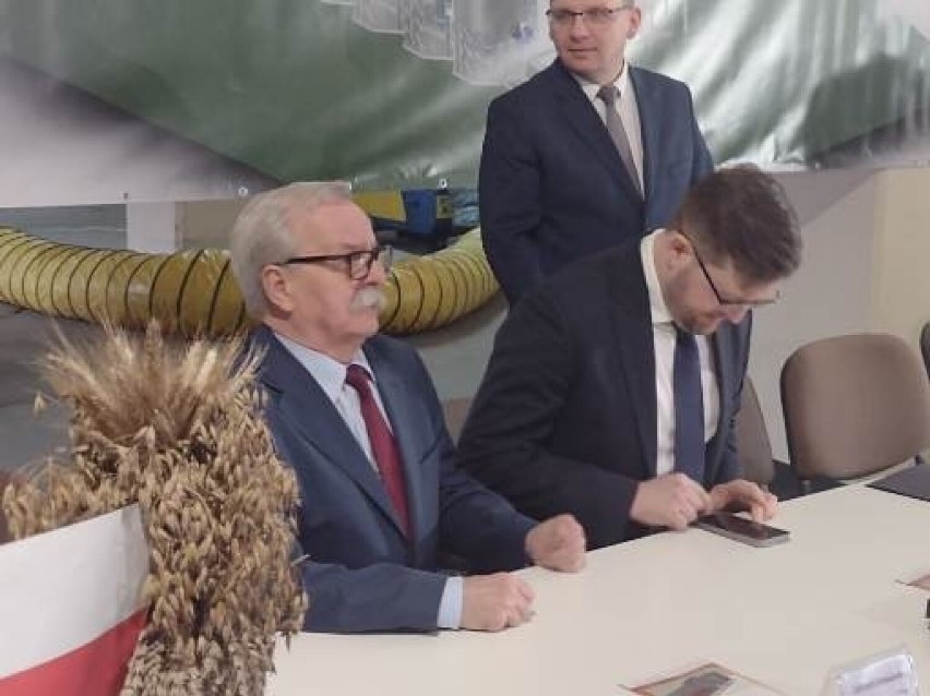 Potężna inwestycja w północnej Polsce da nowe możliwości rolnikom. Dojdzie do rozbudowy i modernizacji magazynu w Braniewie | ZDJĘCIA