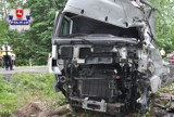 Woroniec. Zderzenie samochodu ciężarowego z BMW, dwie osoby w szpitalu/AKTUALIZACJA