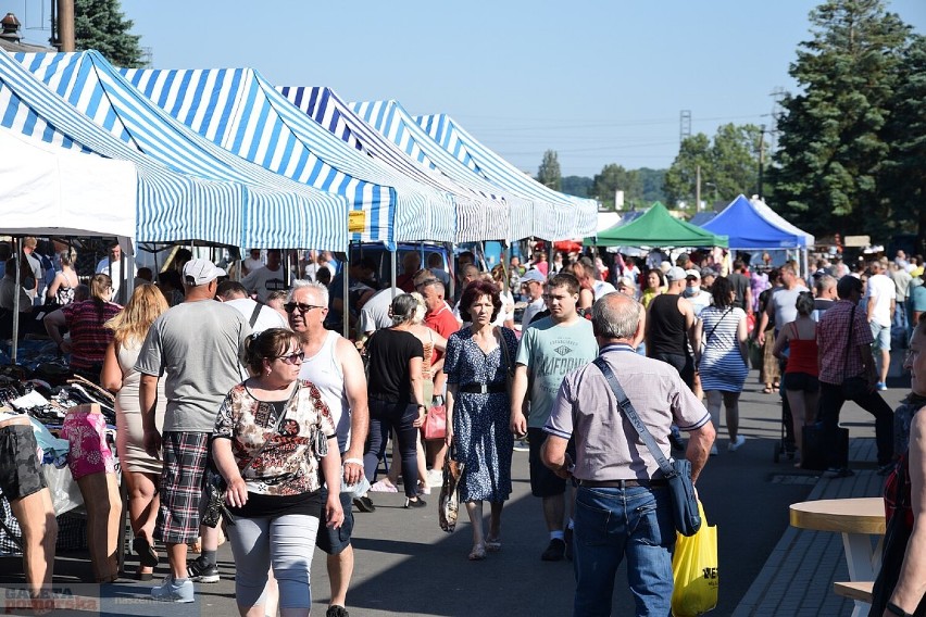 Pchli Targ przy al. Kazimierza Wielkiego we Włocłwku, 20...