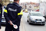 Chciał  dać łapówkę policjantom