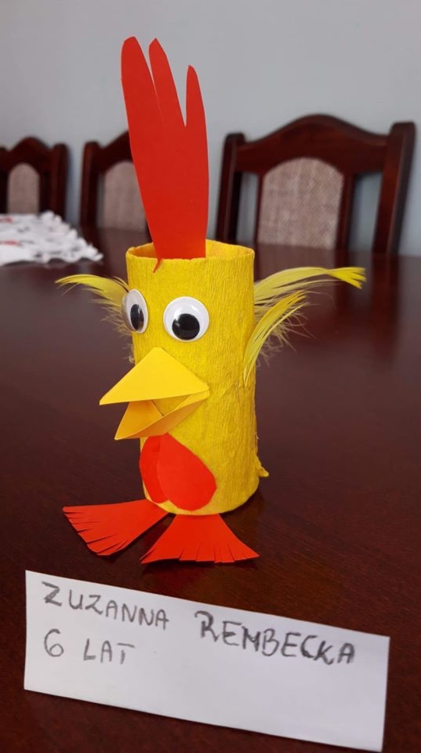 Lipka. Galeria prac plastycznych dzieci  „Wielkanocny kurczak”