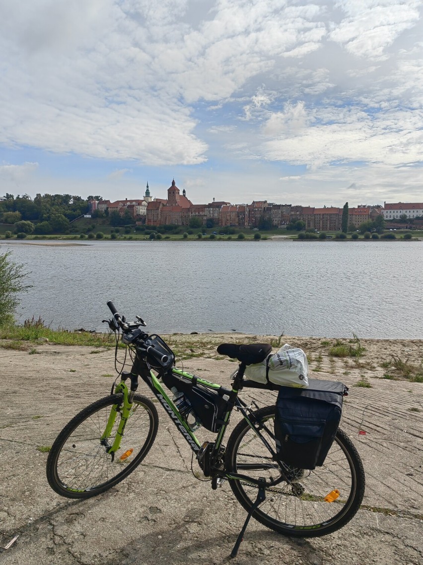 Artur Jankowski ze Straszyna przejechał rowerem z Gdańska do Zakopanego. Pokonał 810 kilometrów |ZDJĘCIA