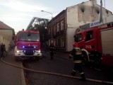 Pożar kamienicy przy ul. Łęgskiej [zdjęcia, wideo]