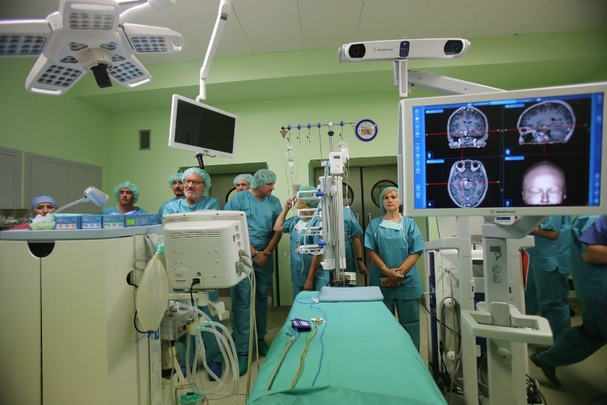 GCZD w Katowicach ma nowy sprzęt do neurochirurgii i super...