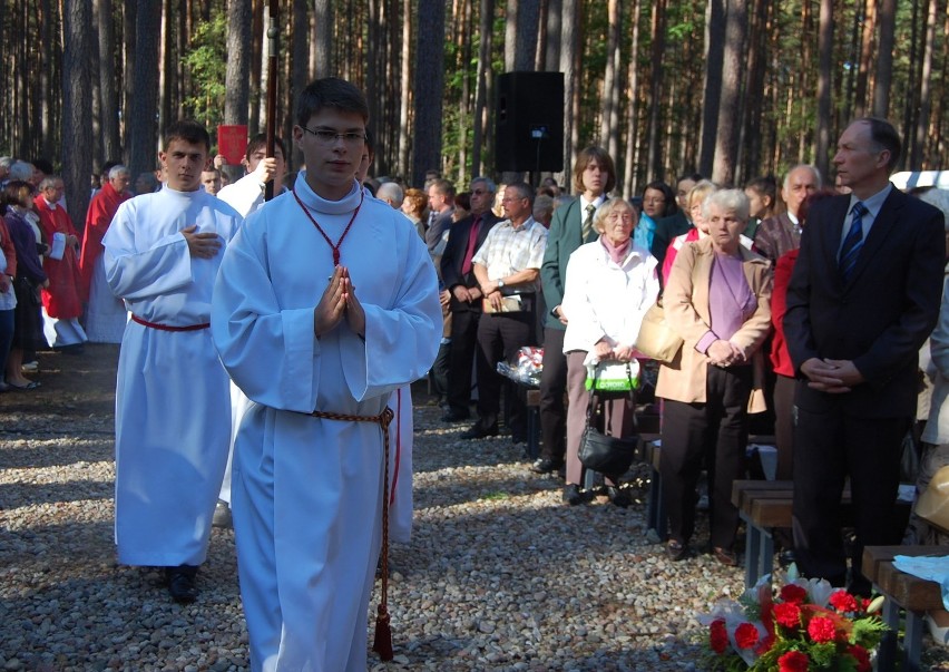 W Lesie Piaśnickim uczczono pamięć pomordowanych [zdjęcia]