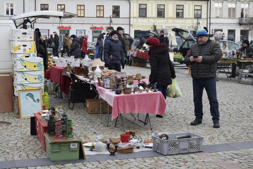 Pierwsze w nowym roku targi kolekcjonerów na Rynku w Skierniewicach