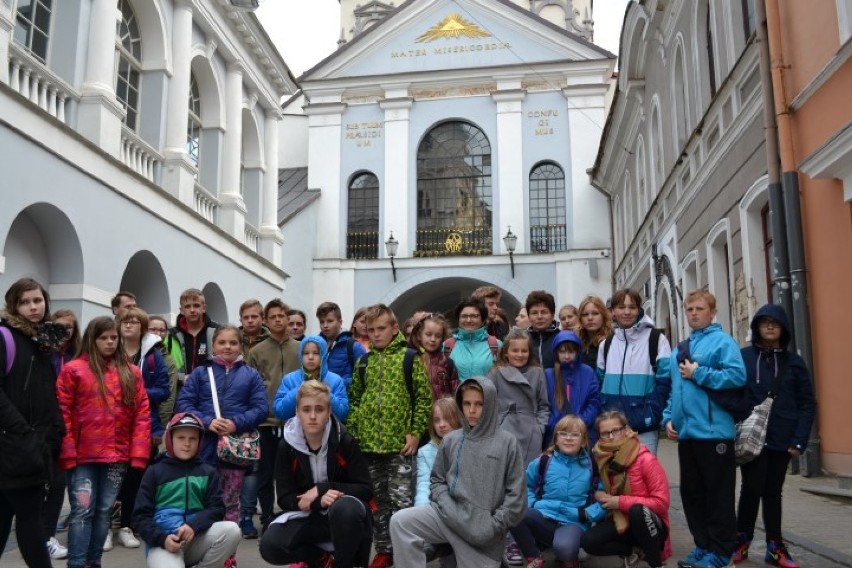 Wycieczka na Litwę uczniów Zespołu Szkół w Suchym Dębie [ZDJĘCIA]