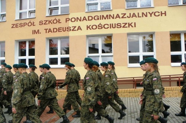 Bomba w szkole w Łobżenicy