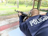 Mundurowi z Rudy Śląskiej ćwiczyli się na strzelnicy w Dzierżnie. Jakiej broni używali?