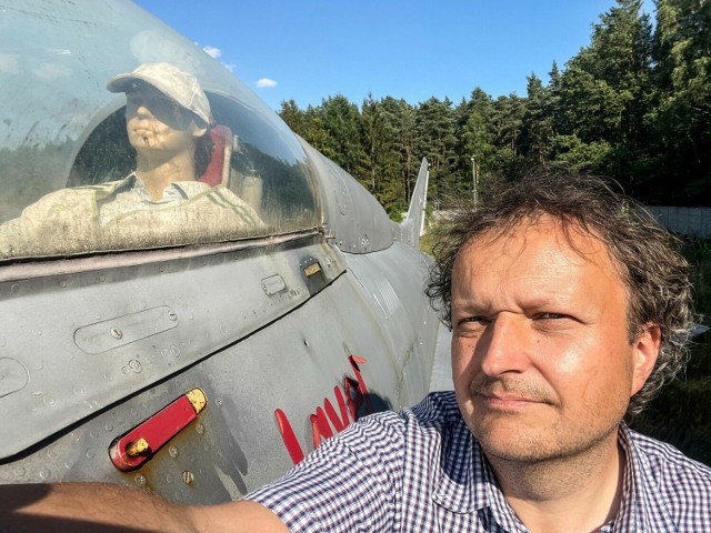 Wojciech Habdas powiększy swoją lotniczą kolekcję w Bazie Zbożowej o myśliwca MiG-21PF.