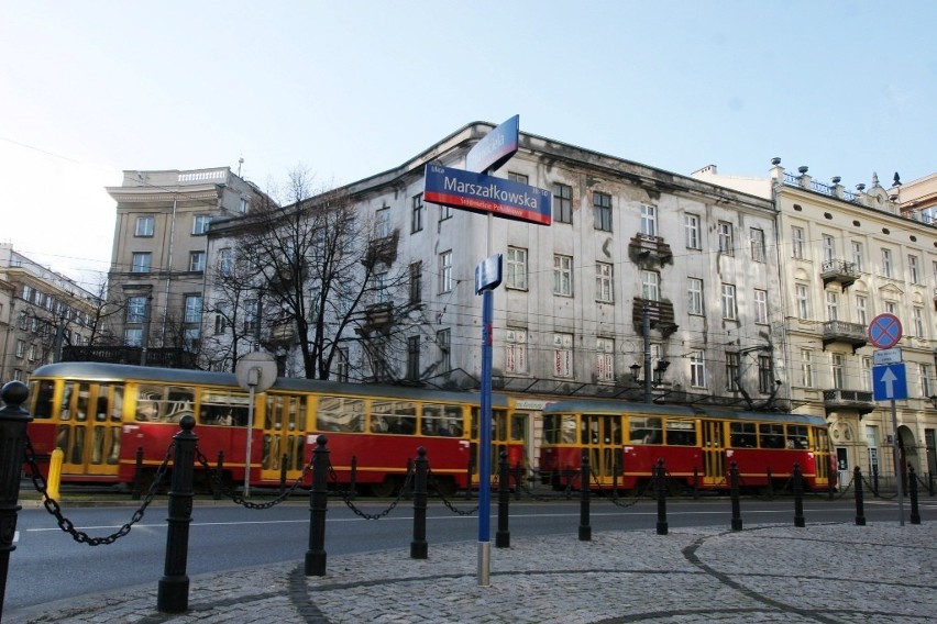 Fenomen &quot;placyku&quot; nie przemija. Plac Zbawiciela wciąż modny