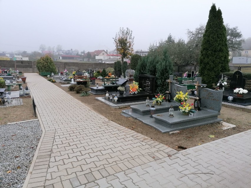 Ciekawe rozwiązania na cmentarzu komunalnym we Wschowie