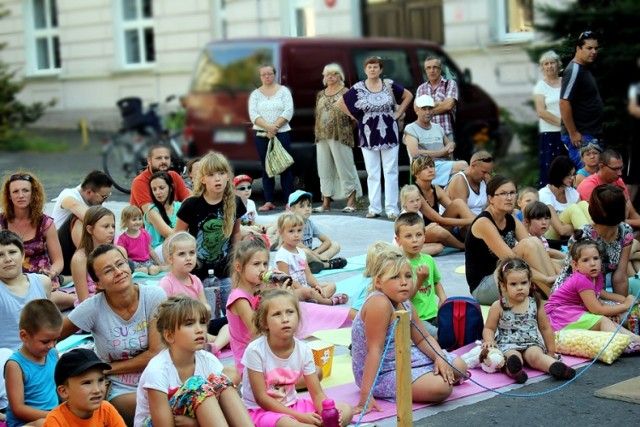 W ramach V Chełmskich Wakacji Teatralnych, najmłodsi obejrzeli spektakl „Gafy Czarownicy Fafy"