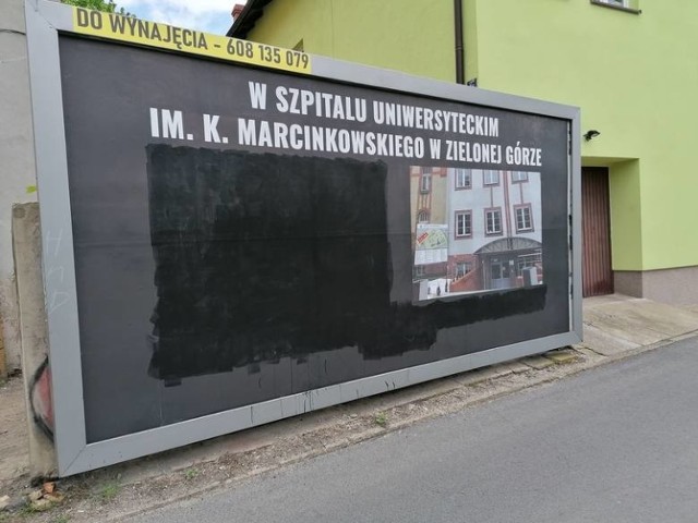 Część radnych chce uniemożliwić publikowanie na billboardach drastycznych zdjęć. Uważają, że np. dzieci nie powinny oglądać treści nieprzeznaczonych dla nieletnich.