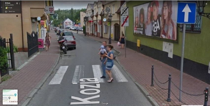 Łowicz w Google Street View. Stary Rynek i jego mieszkańcy w obiektywie kamer
