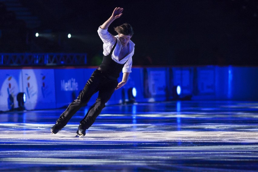 Kings on Ice. Popis łyżwiarskich umiejętności na Stadionie...