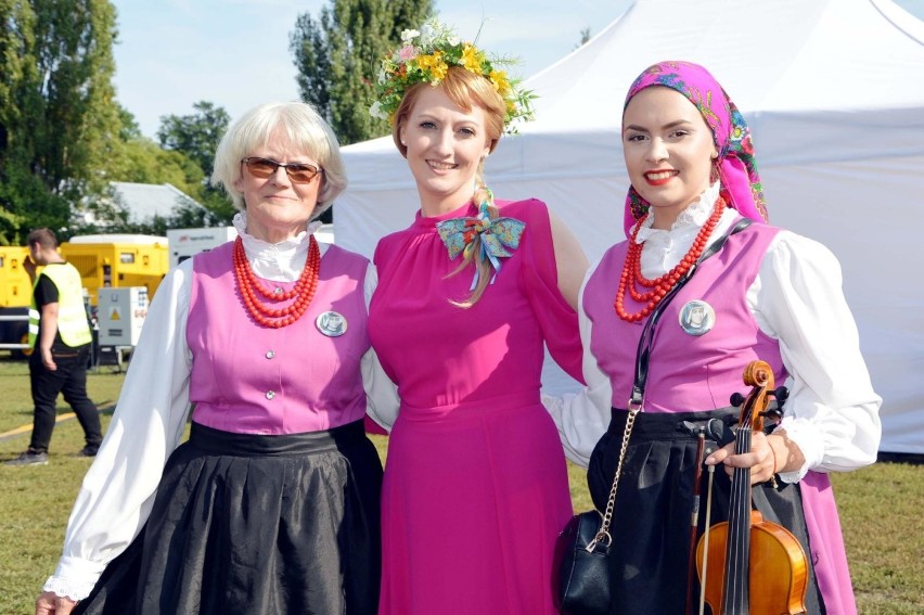 Łódzkie Dożynki Wojewódzkie 2019 w Walewicach pod Łowiczem [ZDJĘCIA]