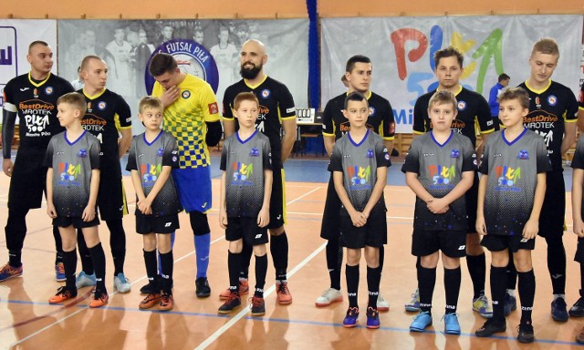 Czy drużyna BestDrive Futsal Pła wróci wkrótce do ligowych zmagań? Szanse na to są niewielkie