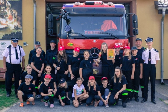 Na zdjęciu: Młodzieżowa Drużyna Pożarnicza OSP Kowalki
