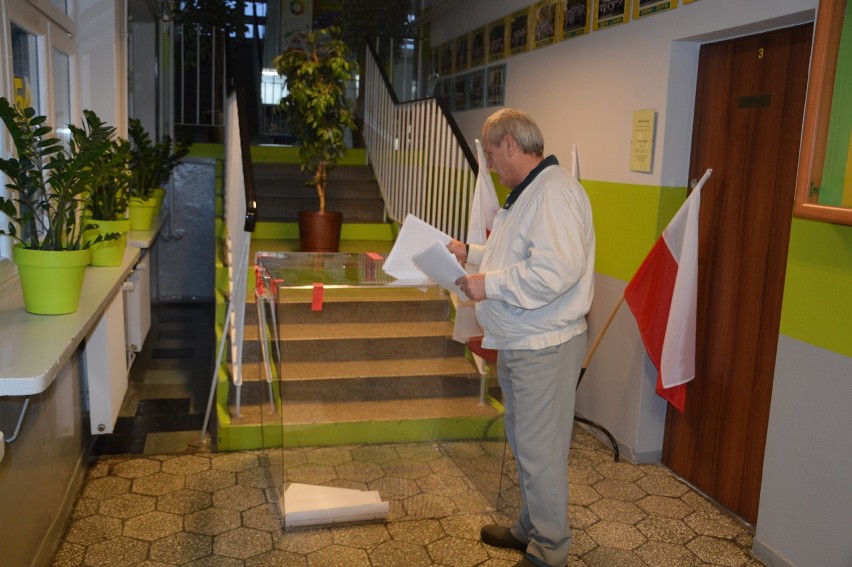 Wybory 2018 na Opolszczyźnie rozpoczęły się o 7.00