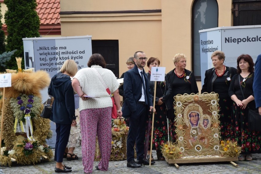 Dożynki 2022 w Zapolicach PROGRAM. Tak było przed rokiem