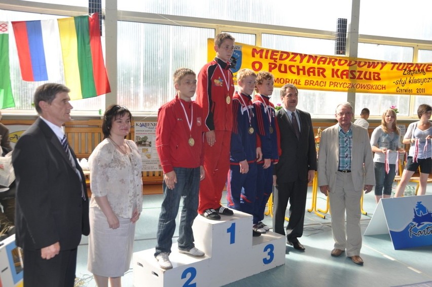 Zapaśniczy Puchar Kaszub - Cartusia trzecia, medale Wiśniewskiego, Krefta i Bira