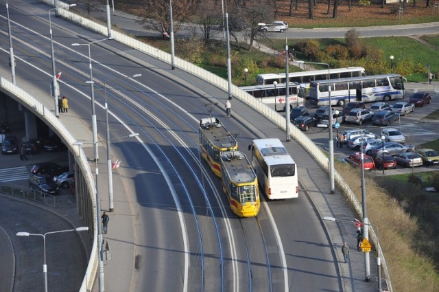 Korki, Warszawa. Utrudnienia, zmiany w komunikacji w centrum