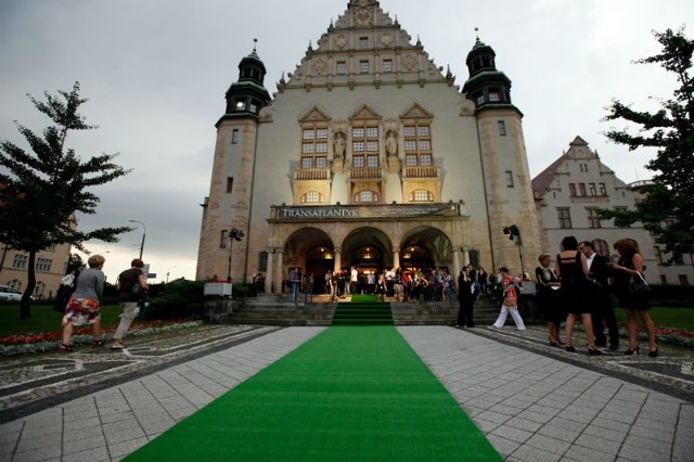 Ranking szkół wyższych 2013: UAM Poznań wśród najlepszych w kraju!