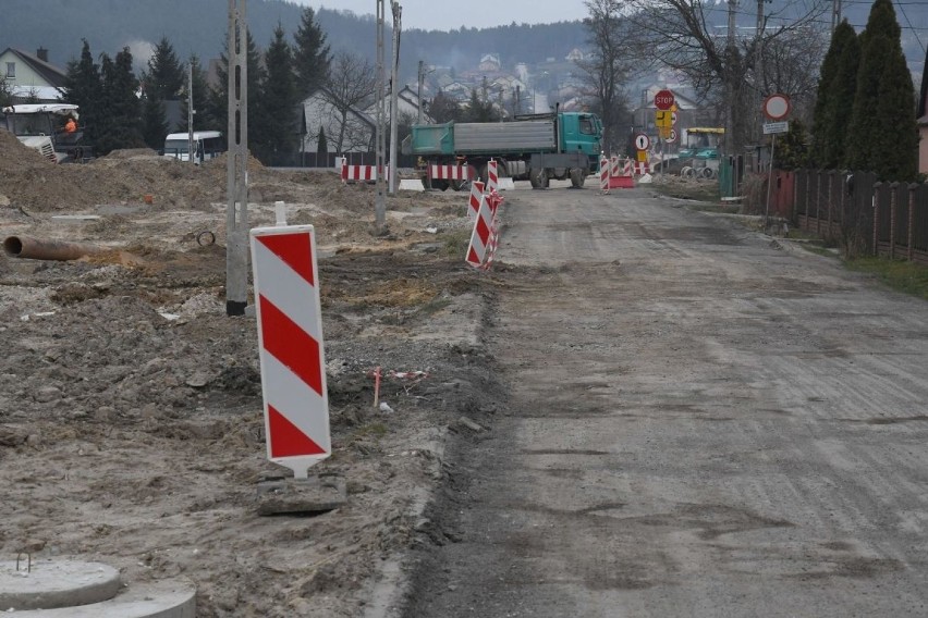 Zima i koronawirus nie powstrzymały największej inwestycji  drogowej w Kielcach. Pojedziemy już w marcu? (WIDEO, ZDJĘCIA) 