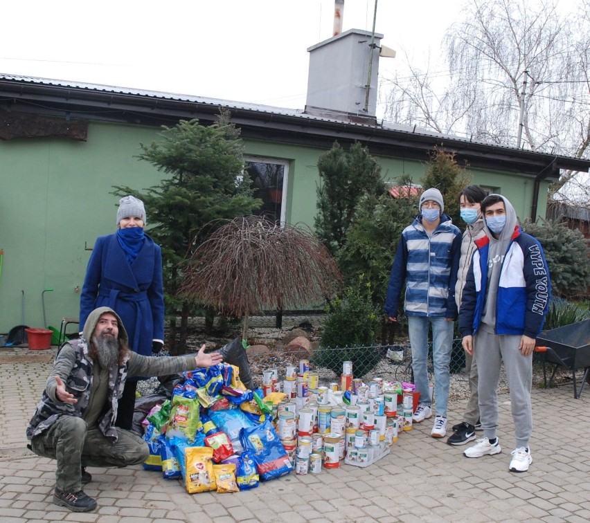 Zagraniczni studenci PWSTE w Jarosławiu organizują pomoc dla...