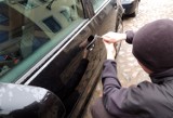 Bydgoszczanin próbował ukraść auto. Został złapany na gorącym uczynku