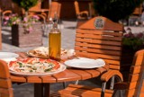 Znajdź najlepszą pizzę w Chorzowie na Międzynarodowy Dzień Pizzy! TOP 13 pizzerii według rekomendacji mieszkańców 