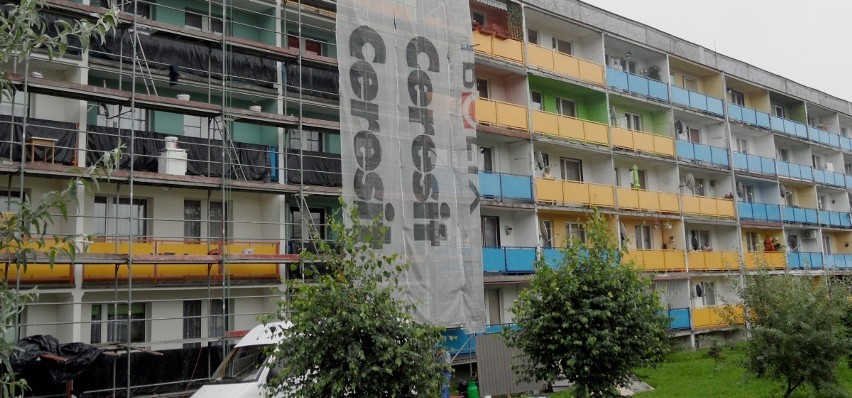 Kolorowe balkony na naszych osiedlach. Czy to się zmieni?