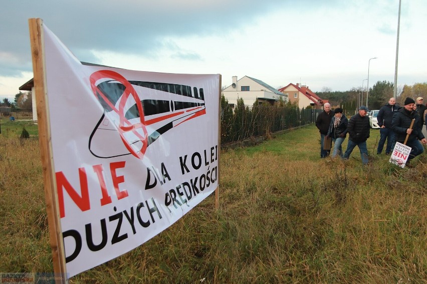 Mieszkańcy osiedla Rybnica nie zgadzają się na budowę linii...