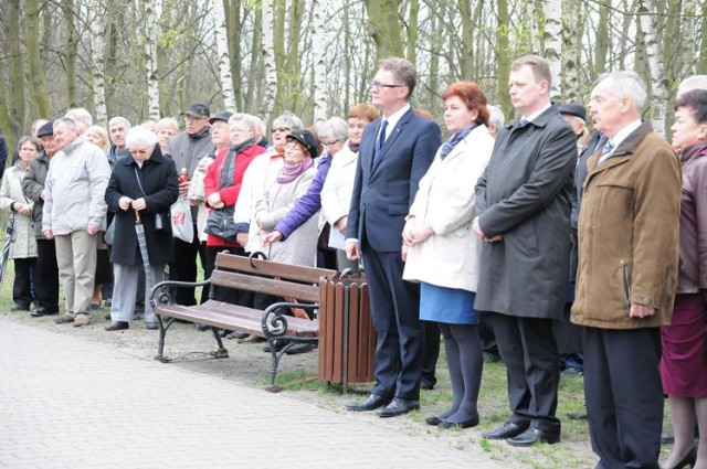 10 kwietnia 2014 - czwarta rocznica katastrofy smoleńskiej w Śremie. Obchody w Parku Odlewników