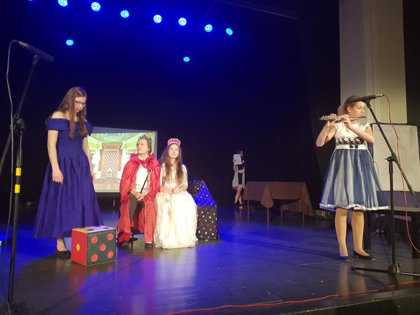 Syców: Spektakl teatralny w wykonaniu uczniów SP3 (FOTO)