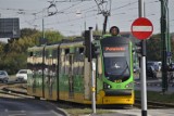 MPK Poznań - Boże Narodzenie 2021: W czasie świąt tramwaje i autobusy pojadą ze zmienionym rozkładem. Sprawdź świąteczny rozkład jazdy