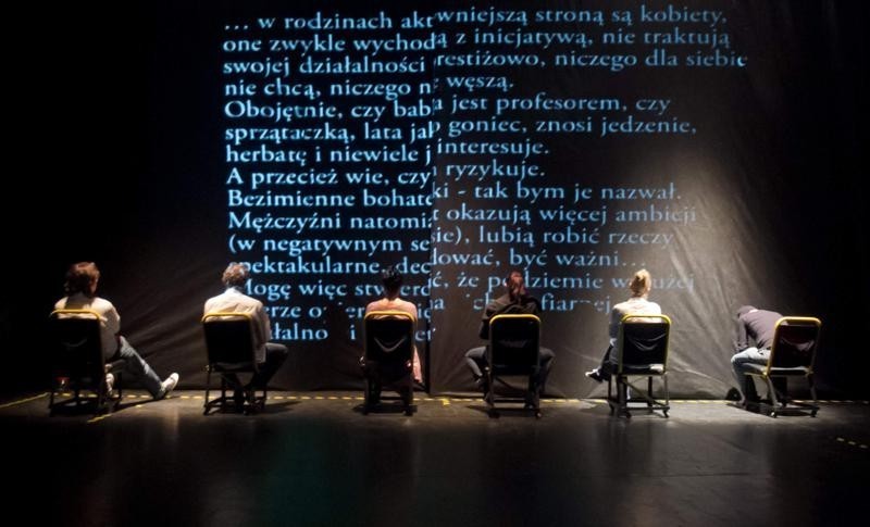 X Wałbrzyskie Fanaberie Teatralne: Drugi dzień - Spektakl &quot;Zrozumieć H.&quot; (ZDJĘCIA)