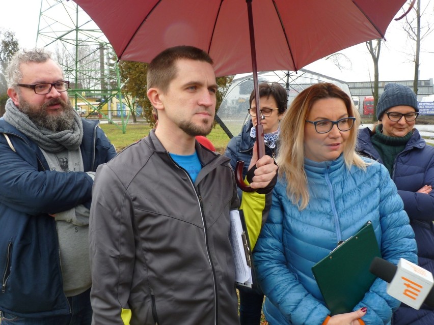 Radomszczański Alarm Smogowy przygotował projekt uchwały antysmogowej dla Radomska [ZDJĘCIA, FILM]