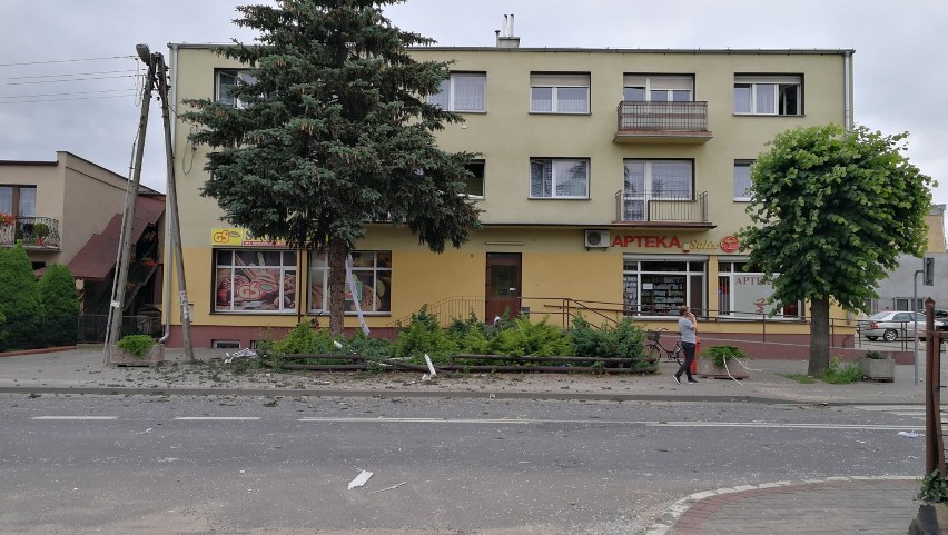 Wybuch gazu w Sierakowie - dwie osoby trafiły do szpitala,...